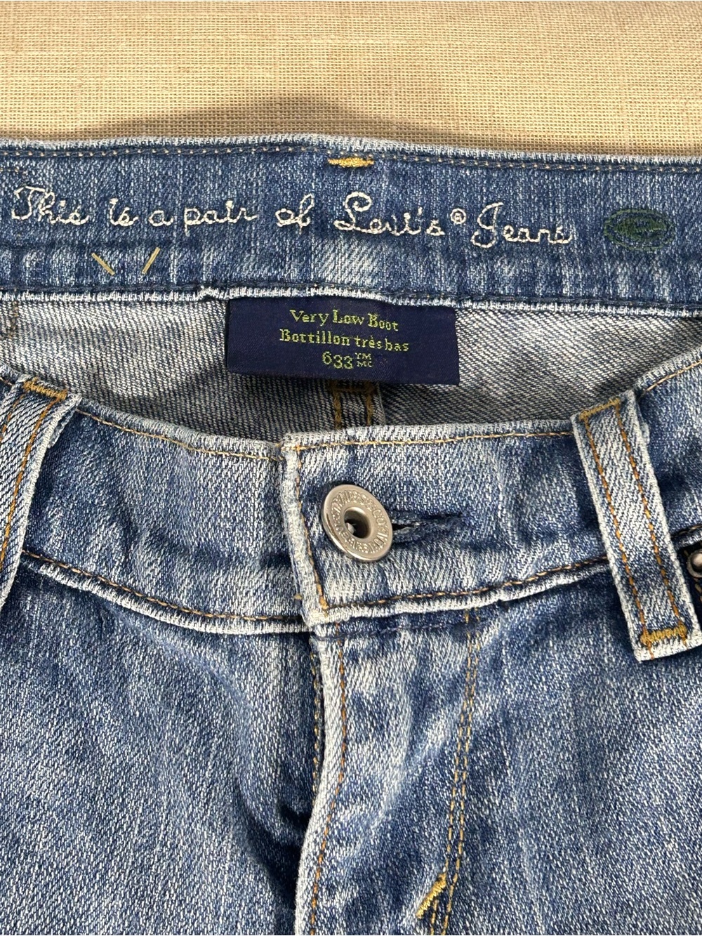 Levi's Eco Y2K Jeans Women 26 Drop Waist Very Low Bootcut Faded Blue Denim